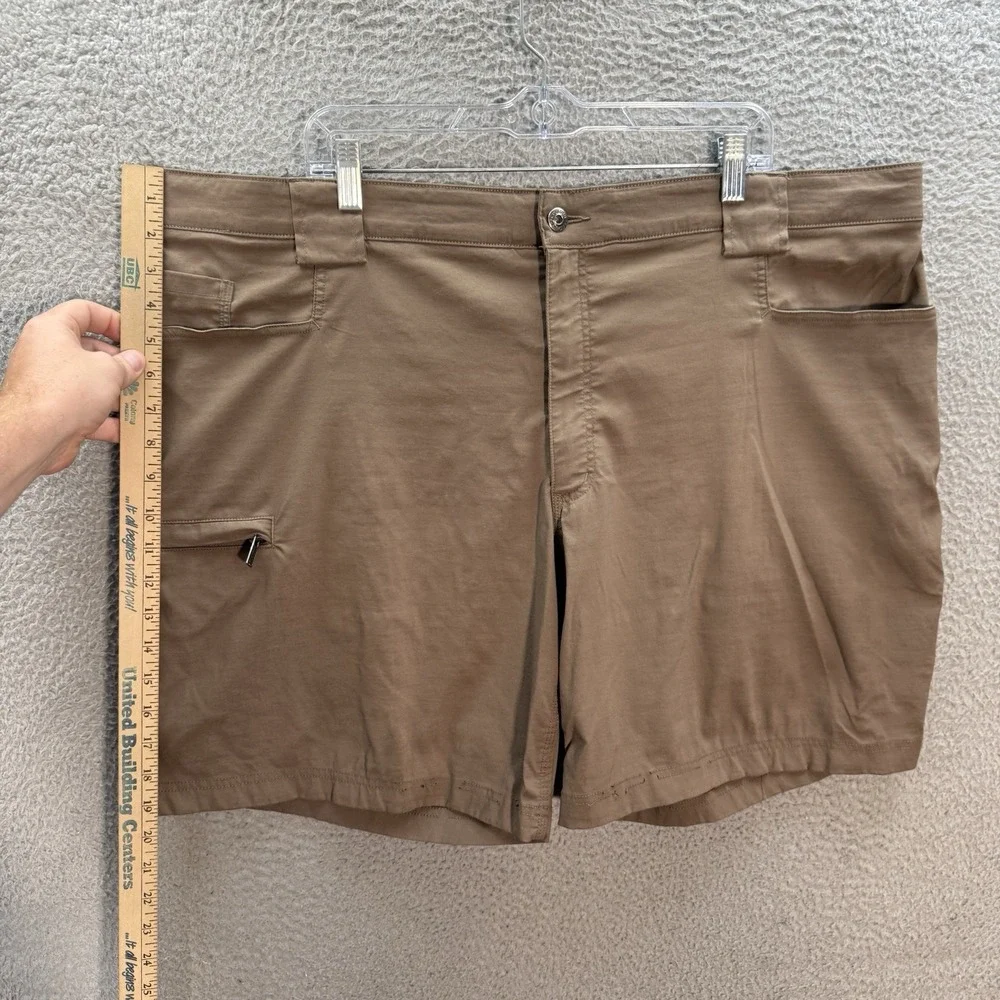 Duluth Trading Co Shorts‎ Mens 46 Brown Flex Dry On The Fly 9